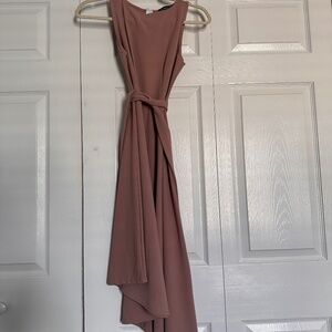 Elegant Sleeveless Long Dress